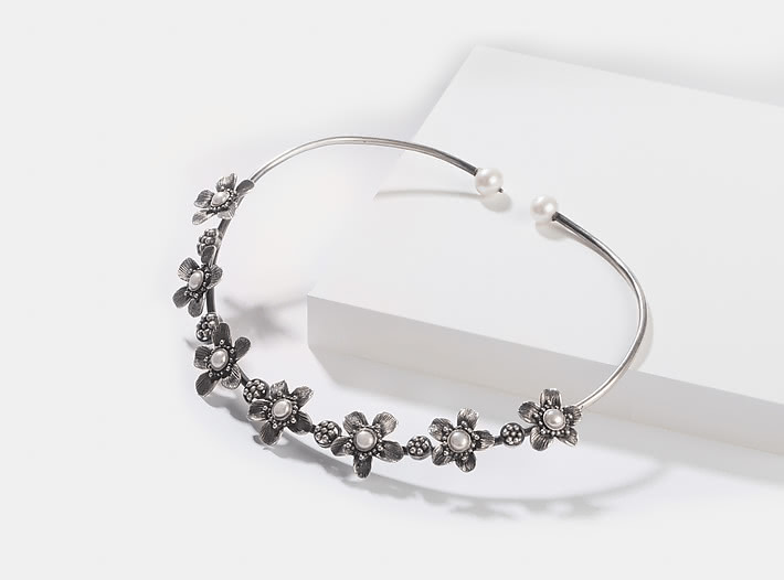 Becky H Necklace
