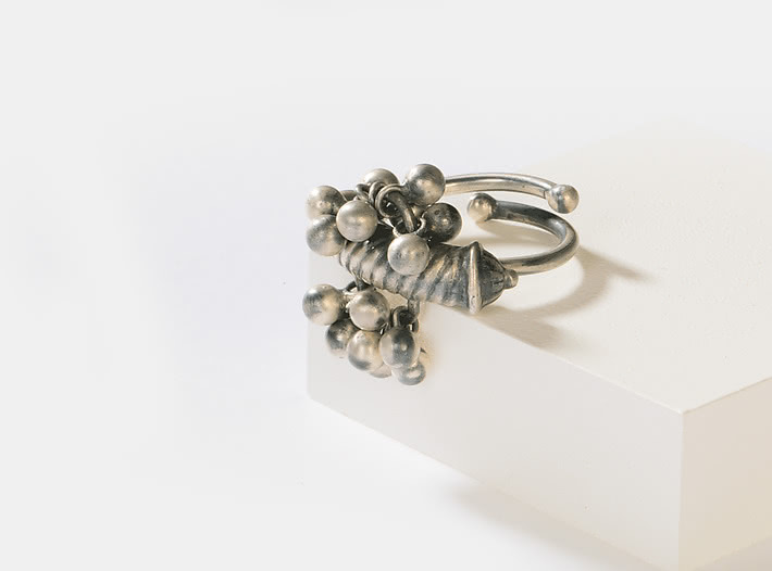 Antique Onake Gada Ring