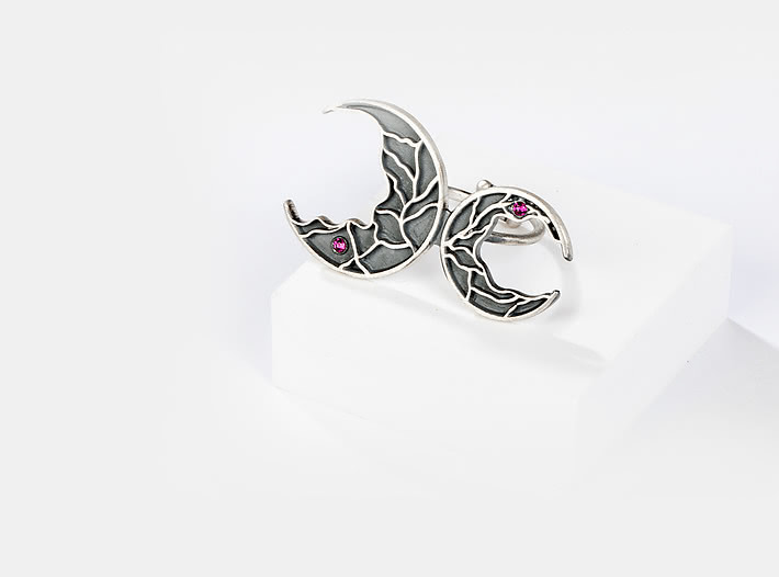 Thunder Thighs Ring