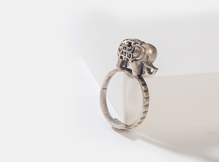 Antique Jumbo Hearts Ring