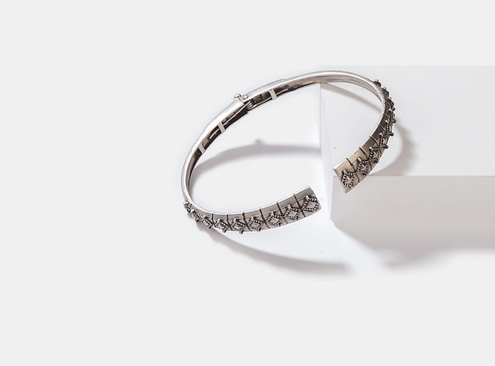 Antique Dadis Club Lunch Bracelet