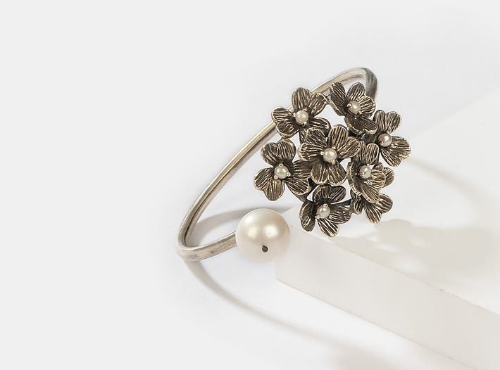 Eva H Bracelet