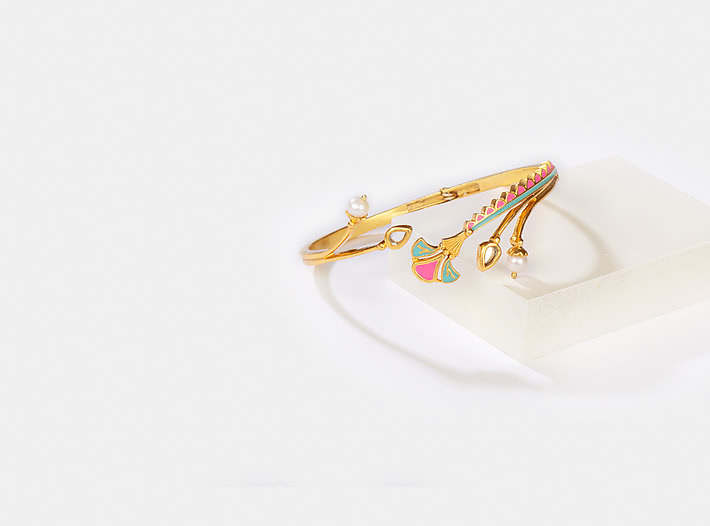 Chalka Re Bracelet in Gold Plated Brass